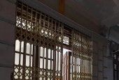 Cho thuê nhà ngõ oto Thịnh Hào 1 -Đống Đa diện tích 50m2- 3,5 tầng - Giá 12 tr